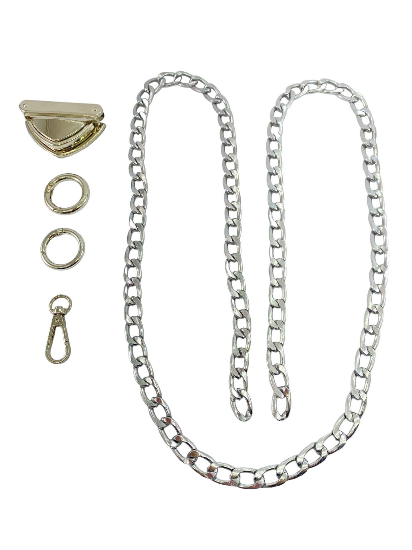 Çanta Aksesuar Seti Üçgen Yaylı Basmalı Kilitli Alüminyum Zincirli Gümüş