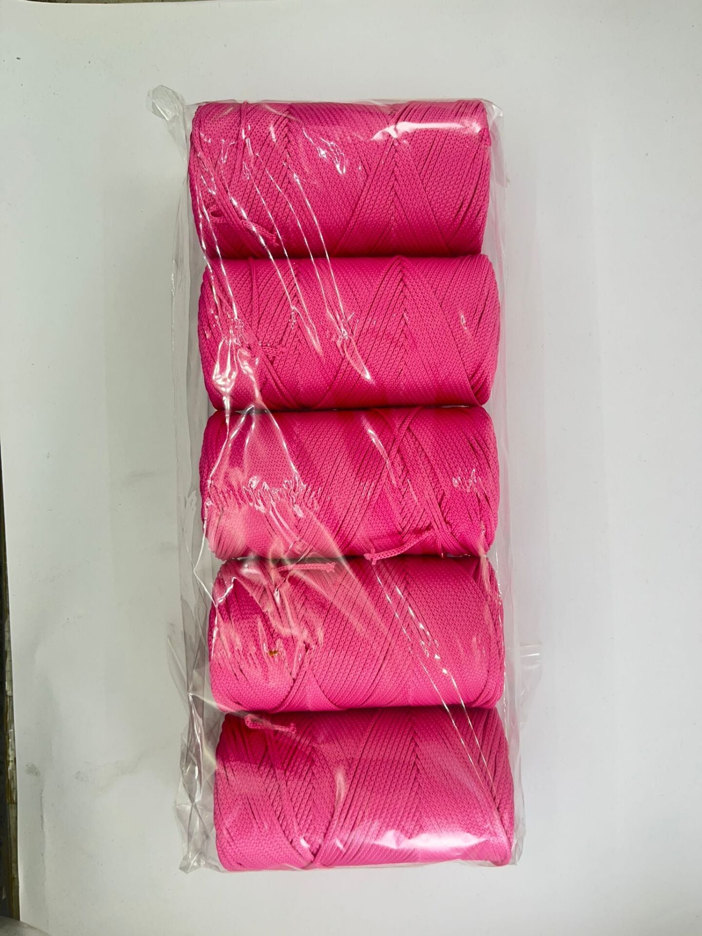 Polyester Soft Makrome İpi 2mm fuşya  - 5x200 Gram (Toplam 1Kg)