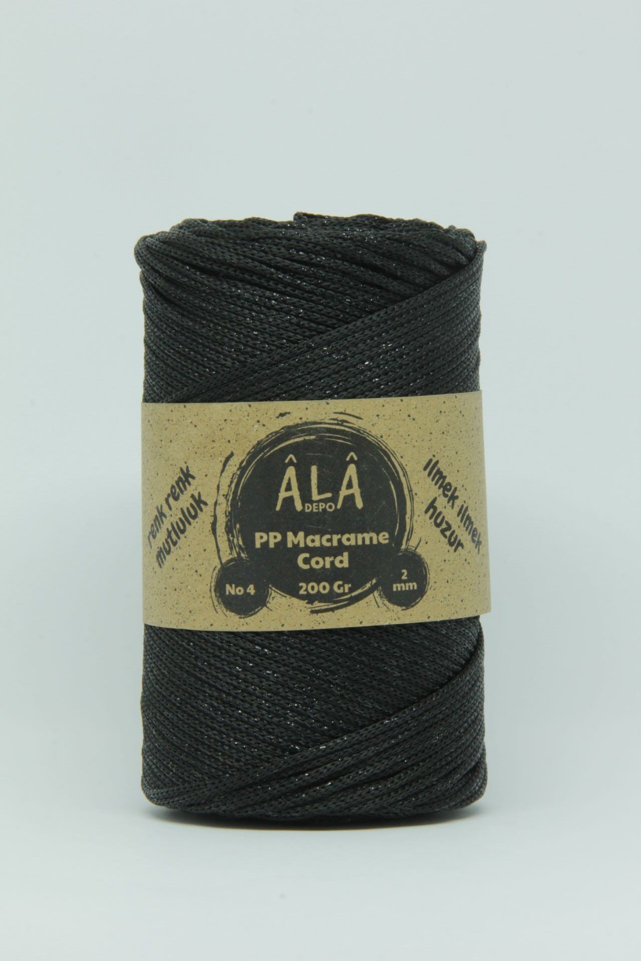 2 mm - 200 gr Polyester (PP) Makrome İpi 230 Mt Siyah Üzeri Siyah Simli